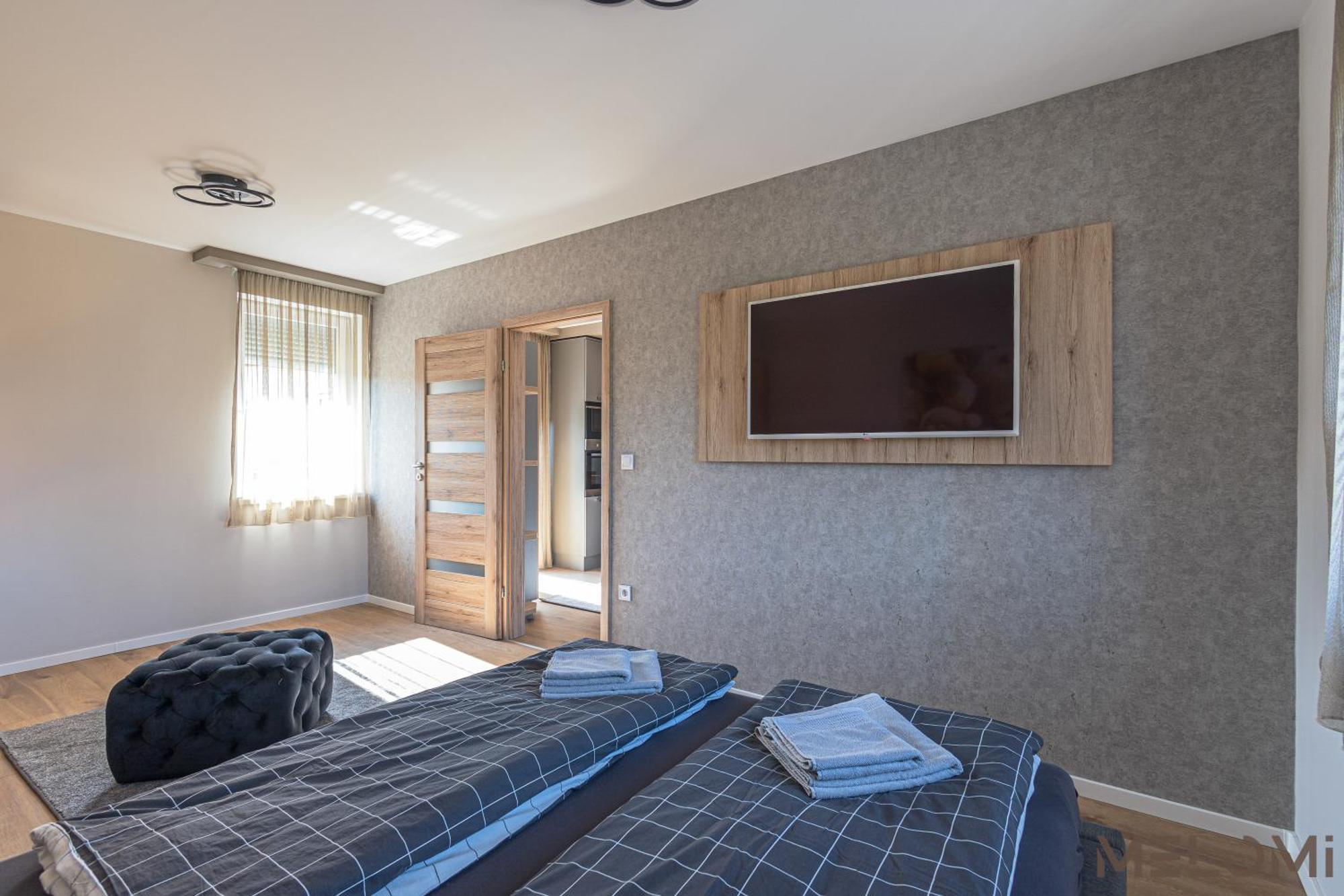 Melomi Apartman シャールヴァール エクステリア 写真